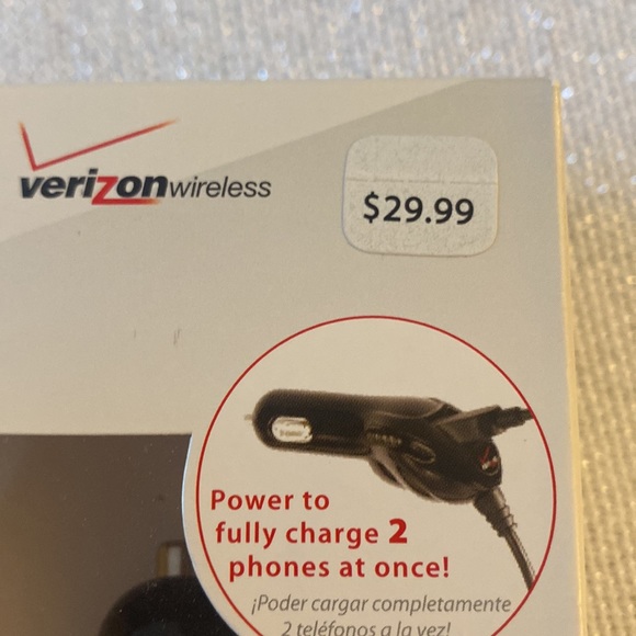 NWT Verizon Wireless Car Charger with USB port, charge two phones at once - Picture 11 of 11